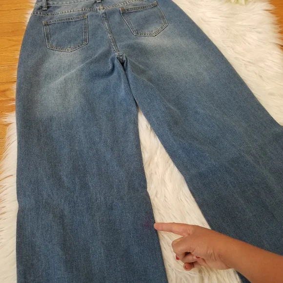SHEIN High Waist Wide Leg Jeans with Holes on the Knees Color Washed Blue Size M - Picture 8 of 16
